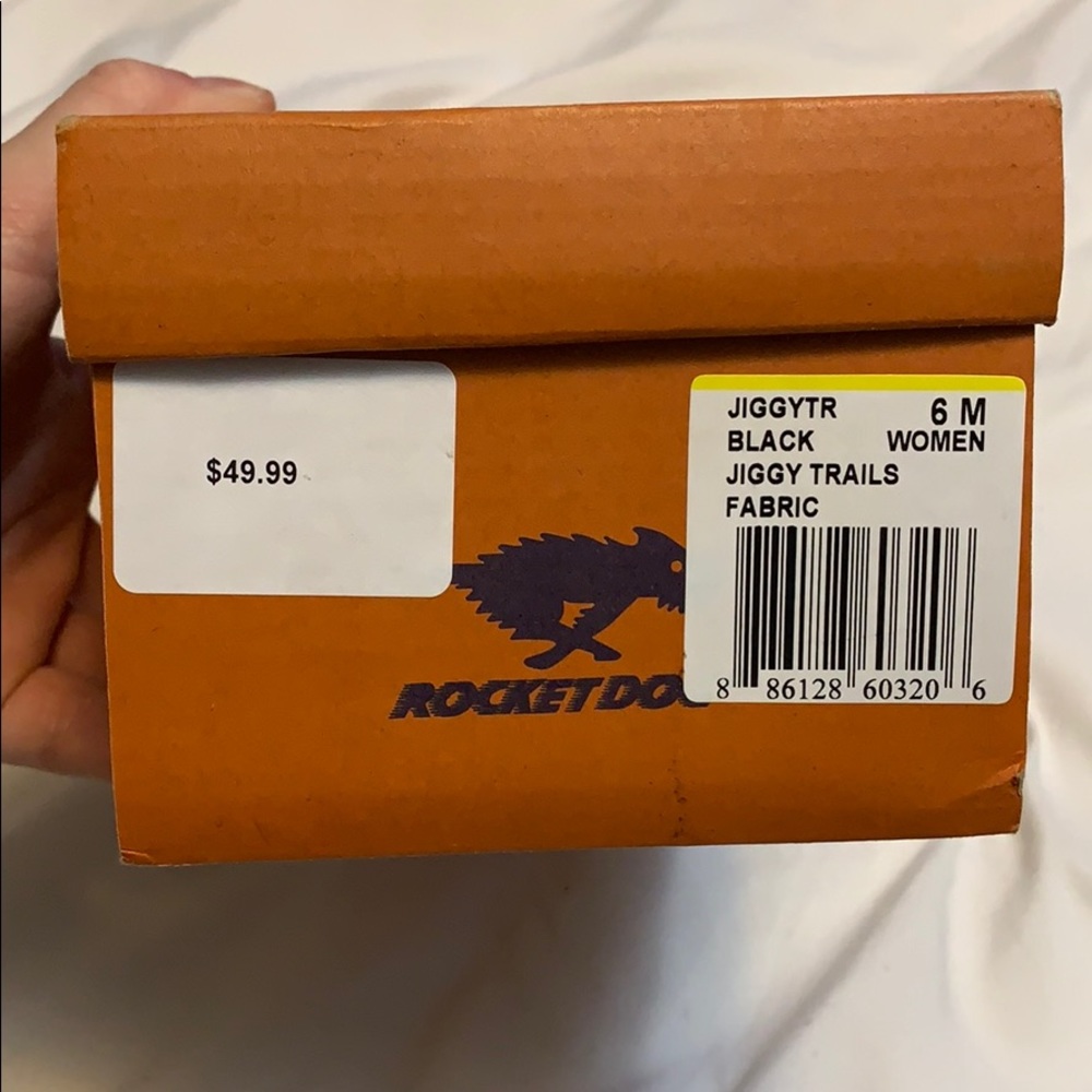 Flats - Picture 4 of 4